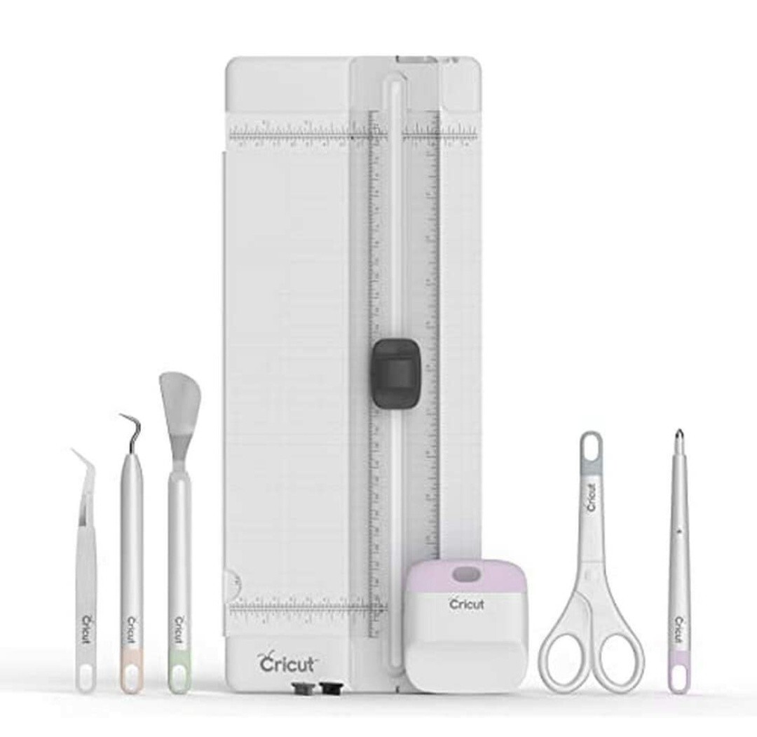 Cricut Essential Tool Set 7pc (2006696)