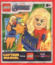 LEGO Superheroes: Captain Marvel Minifigure with Power Blasts