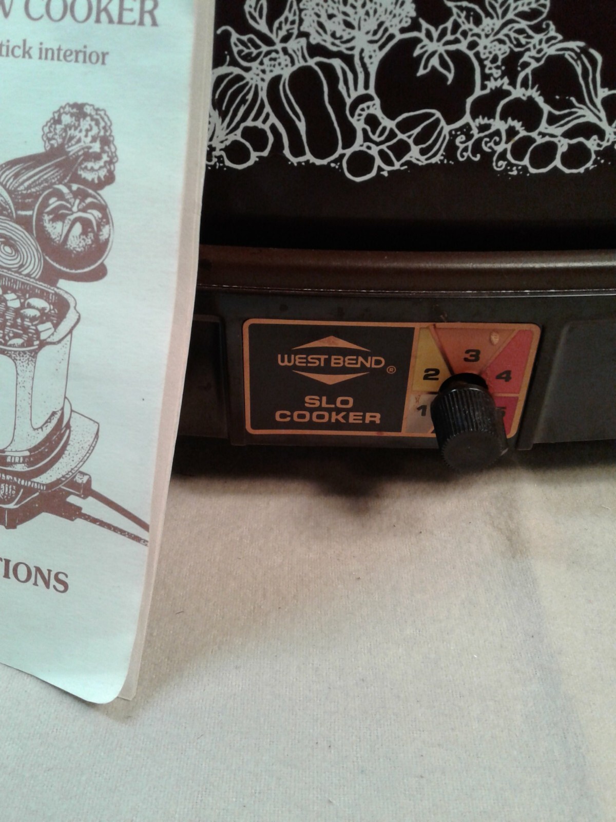 Vintage West Bend Slow Cooker 4 Qt Pot 84114 Brown Vegetables Crock w