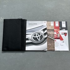 GENUINE TOYOTA YARIS HYBRID 2017-2020 HANDBOOK OWNERS MANUAL WALLET