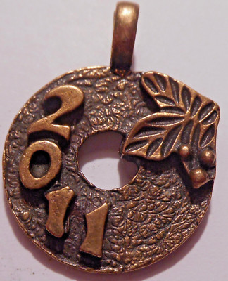 GRIECHENLAND, GRIECHISCHER SCHMUCK FROHES NEUES JAHR 2011 - VIEL GLÜCK ANHÄNGER!!!