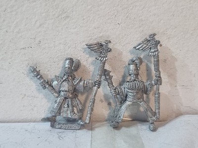 Oldhammer miniatures and horses for sale as one lot