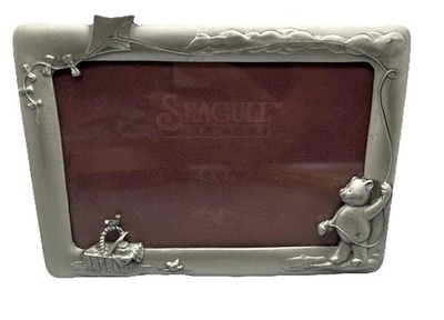 Vtg SEAGULL PEWTER Picture Frame Bear Flying A Kite With Honey Basket  1992 4X6 