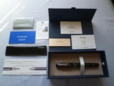 Sailor fountain pen CYLINT black stainless steel