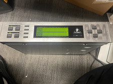 Behringer Ultra-Curve Pro DSP8024 Digital 24-bit Dual-DSP Mainframe