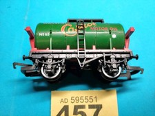 HORNBY `OO GAUGE` #R127 `WAKEFIELD CASTROL MOTOR OIL` TANK WAGON V.G.C.