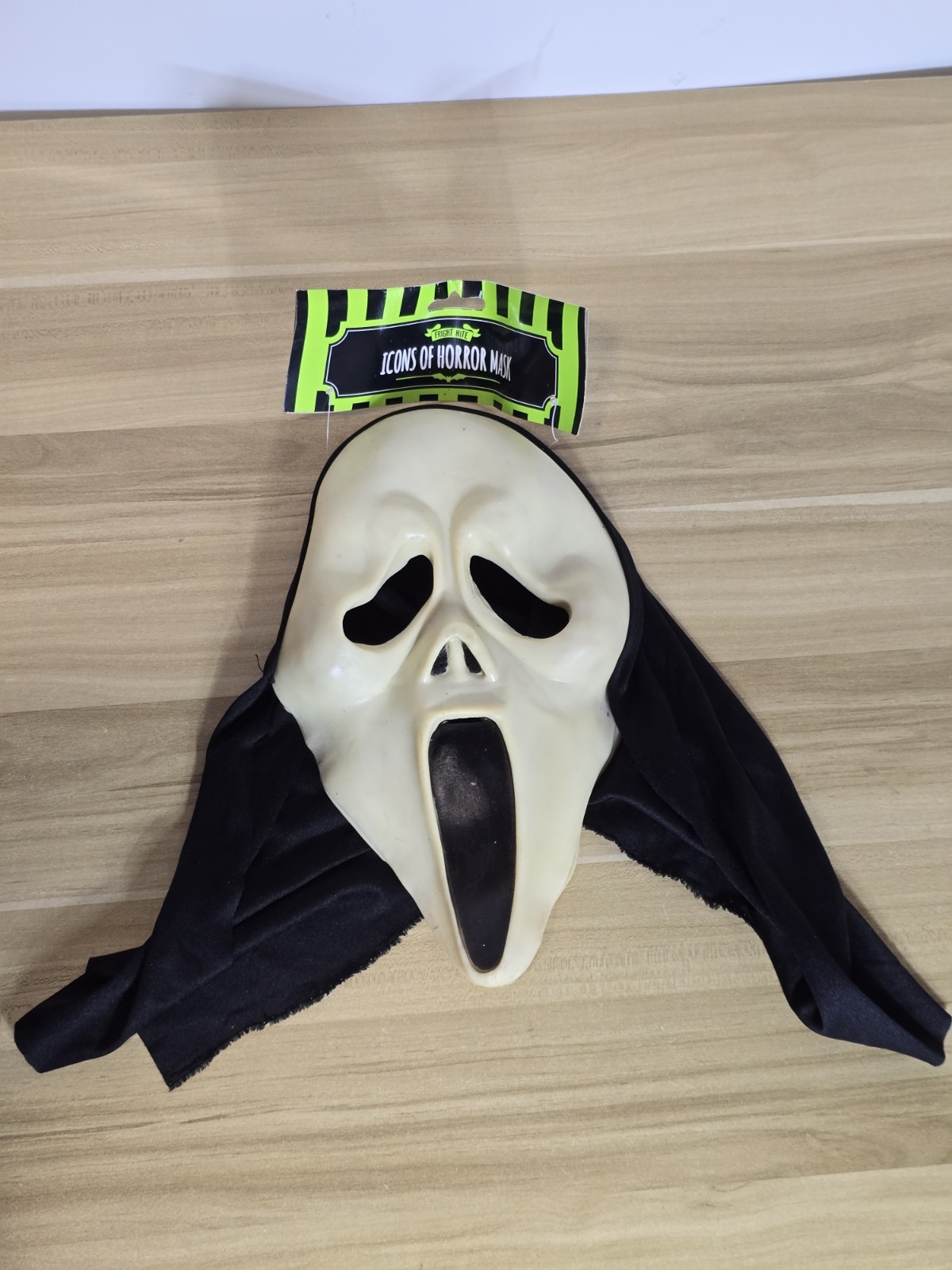 Scream Ghost Face Halloween Fright Nite Mask Icons Of Horror 2016 New With Tag 3