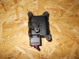 Stellmotor Lüftung Klima Audi A6 4B 0132801158 4B1820511K