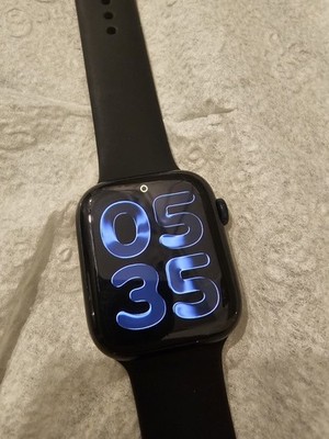 Apple Watch Series 8 45mm Aluminum Case GPS, WiFi, Cellular, Unlocked, Black