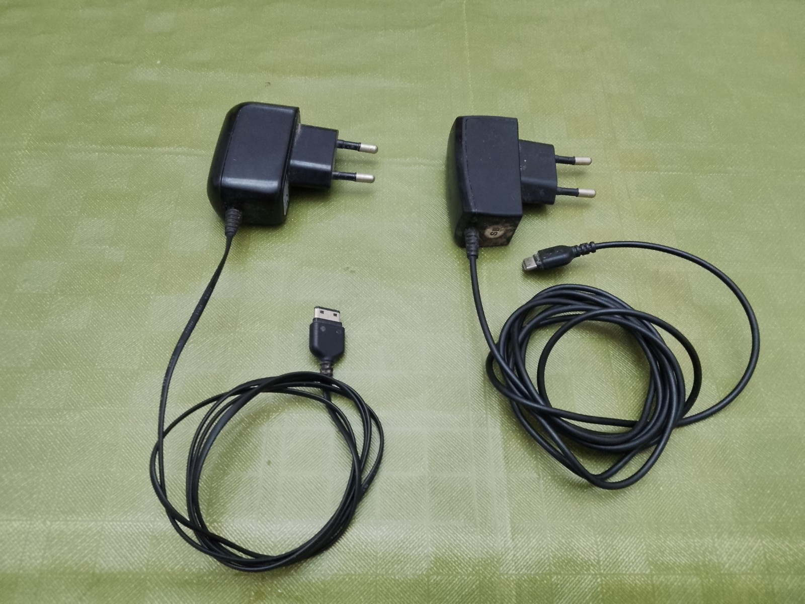 coppia di caricabatteria Samsung gt e1200