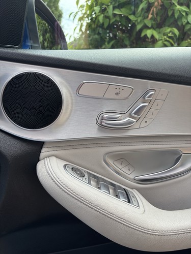 Mercedes Benz C Class C220 Estate - Picture 15 of 15