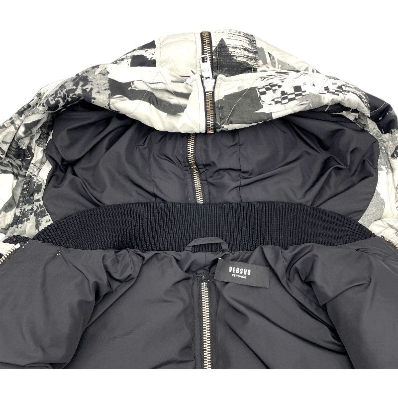 Versace VERSACE all-over pattern down jacket BD50… - image 6