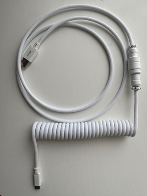CableMod Pro Coiled Keyboard Cable USB-C zu USB Typ A, Glacier White - 150cm