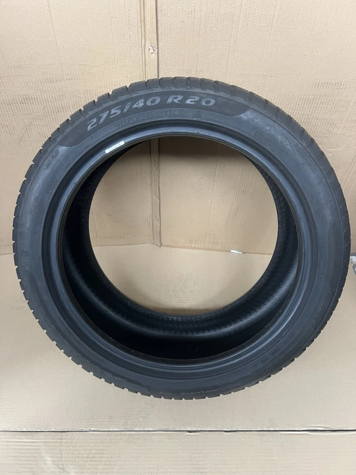 1 Winterreifen Pirelli Sottozero 3* 275 40 20 106V DOT 4219 Profil 5,3mm RFT - Bild 2 von 4