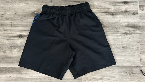 Boy's Youth Under Armour UA Lightweight Loose Fit Woven Shorts Size Medium New - Picture 2 of 14