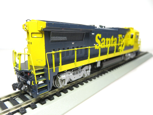 Overland Models Brass OMI-5152 HO Scale Santa Fe GE Dash 8-40B Locomotive #7431 - Picture 10 of 12