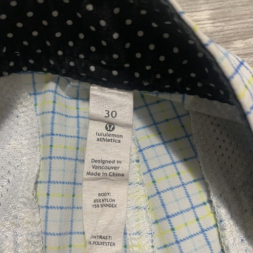LULULEMON Shorts Mens 30 White Check Plaid Chino Casual Pocketed Button Zip Fly - Picture 3 of 8