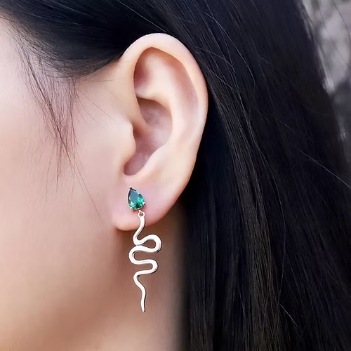 Women 925 Sterling Silver Snake Stud Earrings Green Cubic Zirconia - Picture 1 of 3