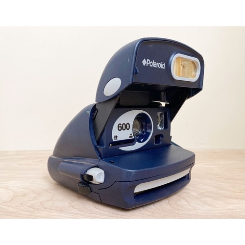 Blue Polaroid One Step Express 600 Bubble Camera/Tested, Working & Easy to Use - Picture 6 of 8