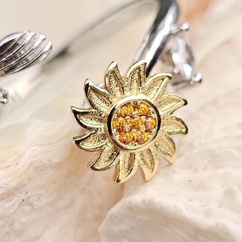Sun Flower Ring Spinner Anti Anxiety Bee Ring Fidget Ring Adjustable Jewellery - Picture 18 of 22