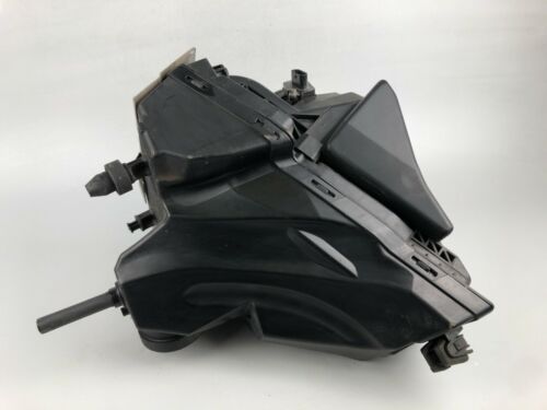Audi A5 Engine Air Inlet Intake Supply air FIlter Box Housing Unit 8R0133837E - Picture 6 of 9