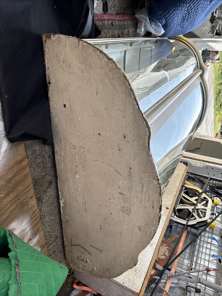 Vintage Antique China Cabinet – Curved Beveled Glass Curio 4 Shelves Claw Feet - Image 4 of 4