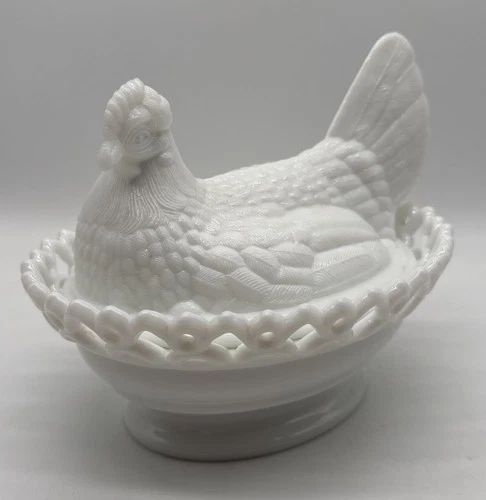 WestMoreland White Milk Glass Split Tail Hen On Nest 7.5” True Vintage Farmhouse