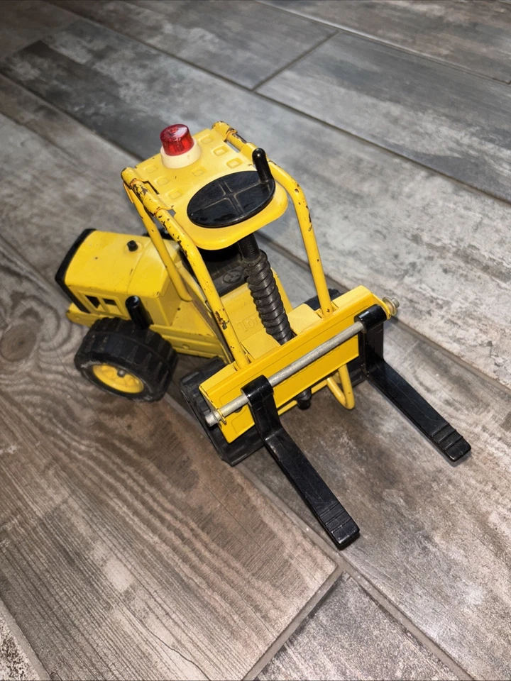 Empilhadeira Tonka # 52900 • XR-101 • Brinquedo de metal de aço prensado • Vintage dos anos 1970 - Imagem 3 de 4