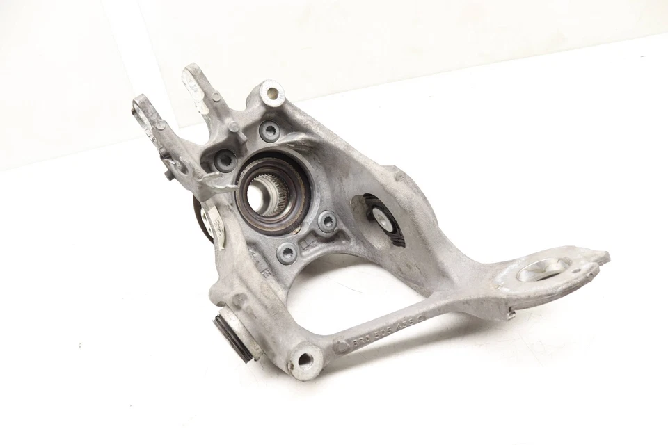 AUDI A6 QUATTRO 2012-2018 - Nudillo de husillo trasero izquierdo con cojinete de rueda Foto 3 de 4