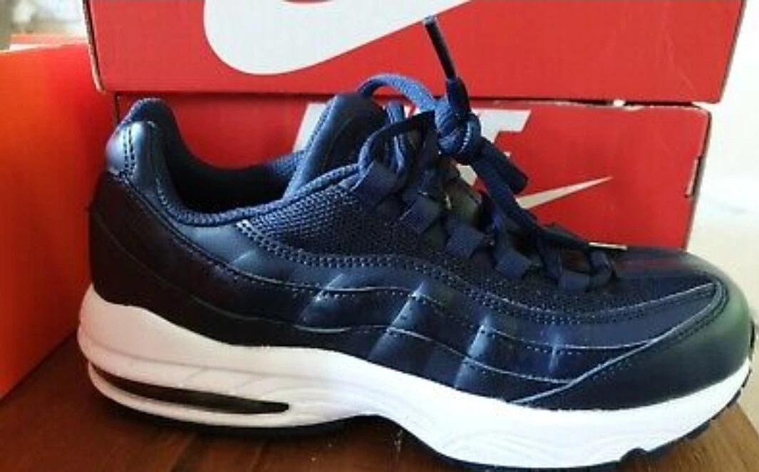 Nike Air Max 95 PS Kids Trainers 905461 402 size uk 2.5 eur