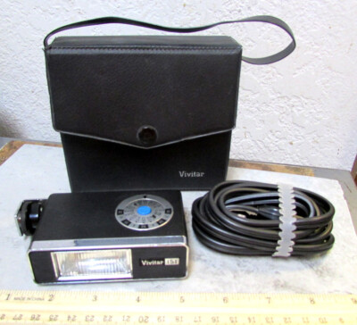 Vintage Vivitar 151 camera flash, cord, original box & instructions, untested