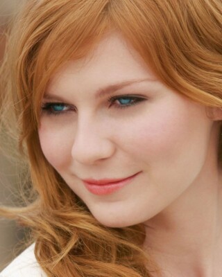 KIRSTEN DUNST 8x10 PHOTO *