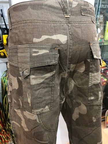 ARMY STYLE CAMOUFLAGE CARGO TROUSERS RASTA ROOTS CULTURE V.G QUALITY - Picture 5 of 9