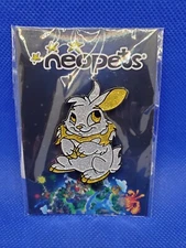 SDCC 2023 Neopets Cybunny Exclusive Pin Silver Sparkles with Unused In Game Code
