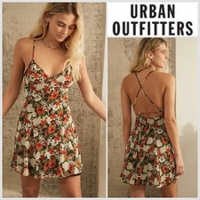 URBAN OUTFITTERS Harley Red Floral Halterneck Mini Dress Size S - NEW + Tags £44