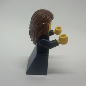 LEGO Fantasy Era Crown Princess Maiden minifigure Castle 7093 cas333 