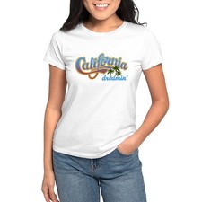 CafePress CALIFORNIA DREAMIN T Shirt Women's T-Shirt 1310780801