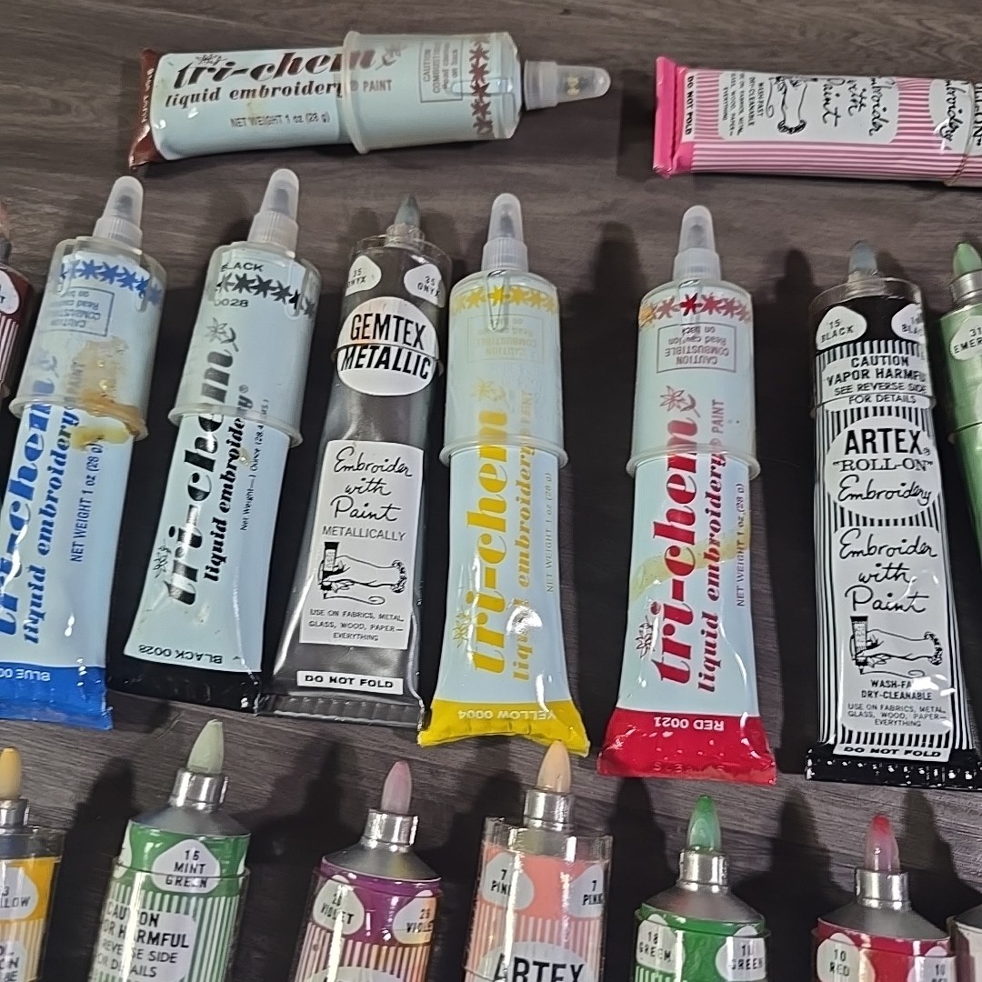Lot Of TRI-CHEM And Artex Liquid Embroidery Paint Tubes Read 