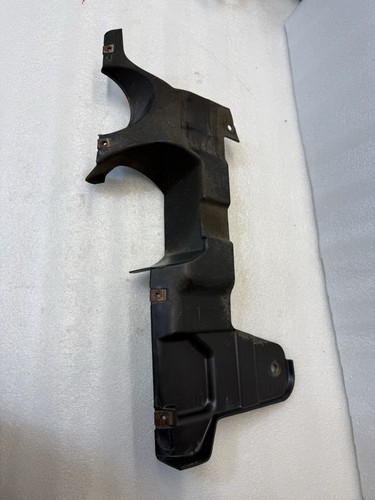 BMW X3 E83 2.0d Bj2010LCI Abdeckung Lenkgetriebe oben links 3403295