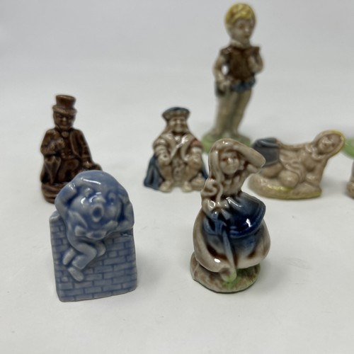 21 estatuillas vintage de ritmos infantiles RED ROSE TEA WADE WHIMSIES - Imagen 2 de 13