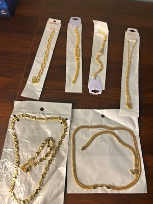 Xuping Gold Tone Cubic Zirconia Women s Fashion Mixed Lot 12pc Jewelry