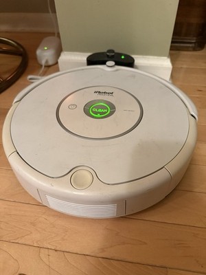  iRobot Roomba Model 531 + Charging Dock~WORKS GREAT! NEW BATTERY!!