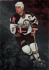Michael Peca 1998-99 Be a Player #12 Buffalo Sabres Hockey