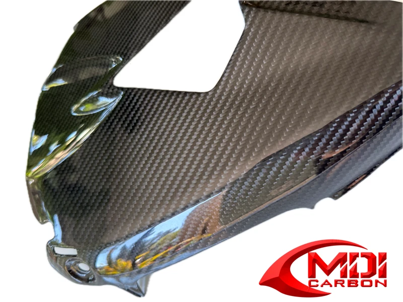Carenado trasero de fibra de carbono asiento trasero inferior capó Triumph Daytona 675/R 2013-2015 Foto 3 de 4