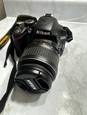 Nikon D3200 24.2MP Digital SLR Black w/ AF-S DX 18-55mm Lens Kit