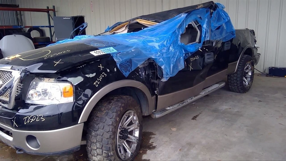 Driver Corner/Park Light Fog-driving Fits 06-10 FORD F150 PICKUP 1218747 — 第 3/4 张图片