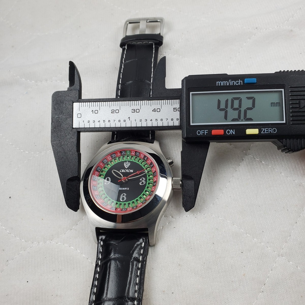 RARE VINTAGE CROTON CASINO ROULETTE JAPAN BLACK QUARTZ MEN'S WATCH