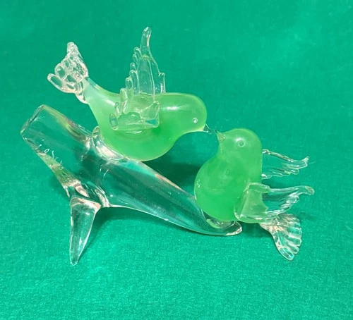 Signed Andrea Tagliapietra Murano Glass Lovebirds Sculpture Green Opaline Italy