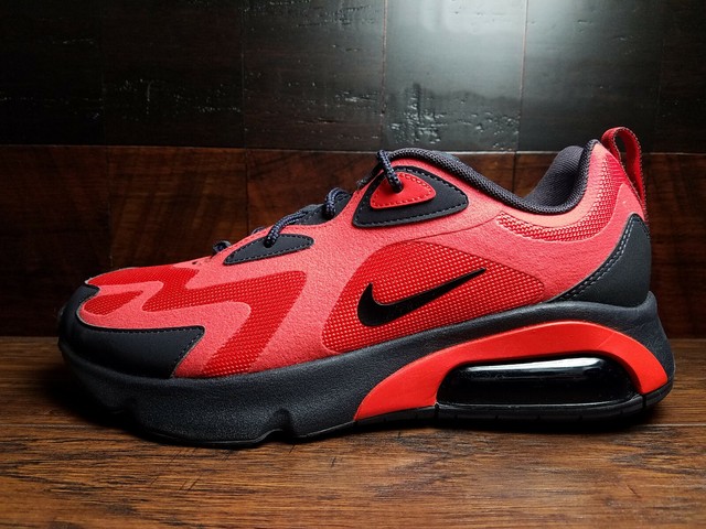 mens nike trainers size 11