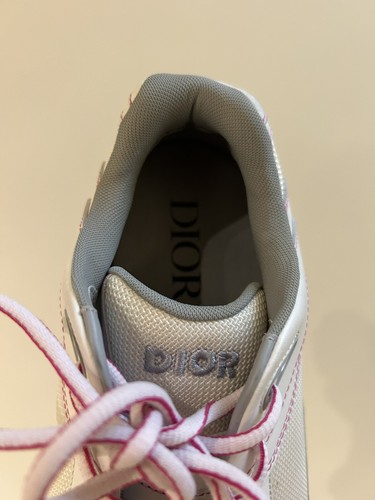 Men’s Authentic Christian Dior sneakers - Picture 4 of 7